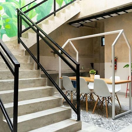 Aparthotel Fybed Semarang Zewnętrze zdjęcie