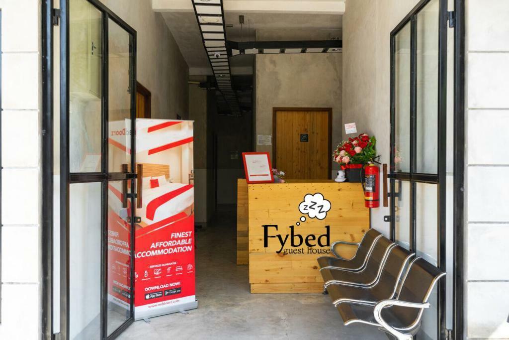Aparthotel Fybed Semarang Zewnętrze zdjęcie